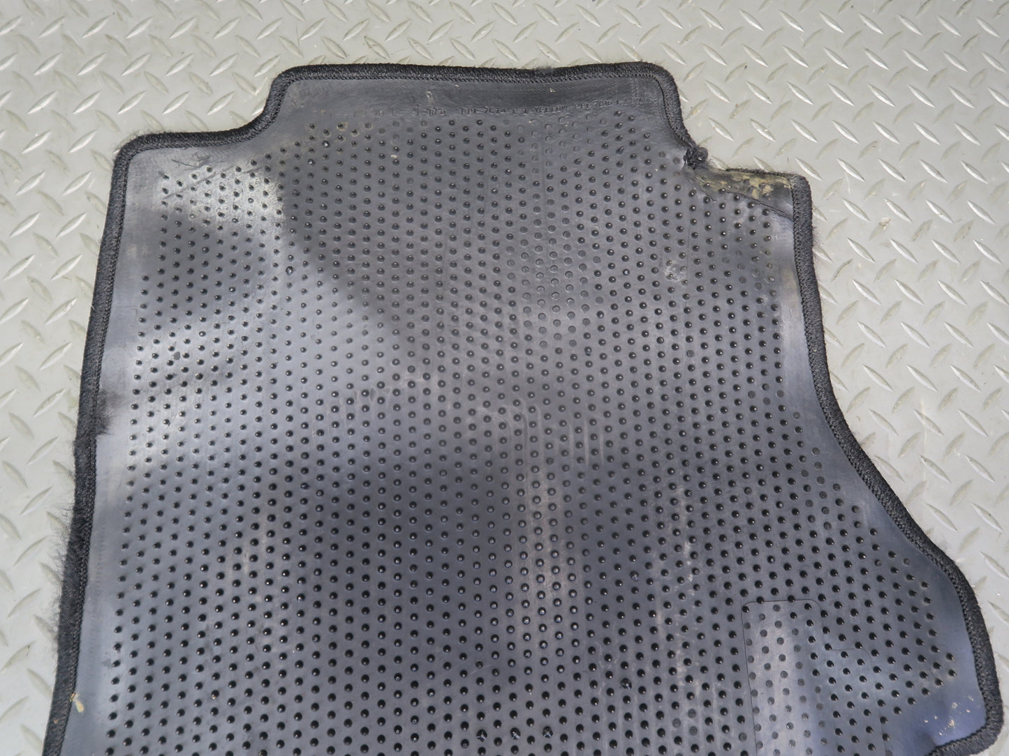 00-05 Toyota MR2 Spyder ZZW30L Set of 2 Front Left & Right Floor MAT OEM