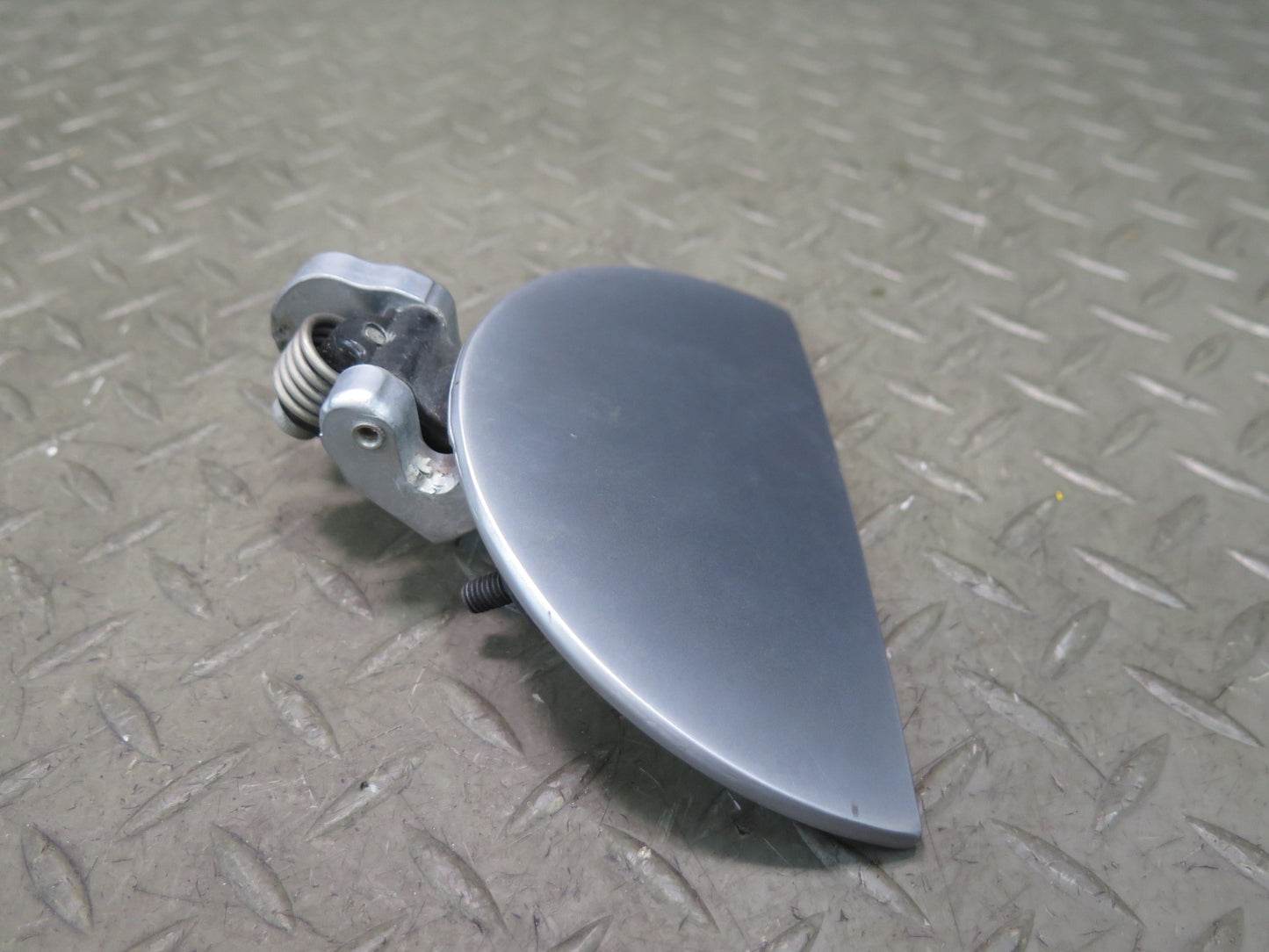03-06 Chevrolet SSR Front Left Driver Door Exterior Handle OEM