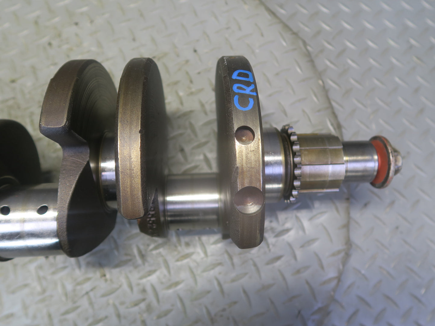 03-04 Chevrolet SSR V8 5.3L LM4 Engine Motor Crankshaft 49K Miles OEM