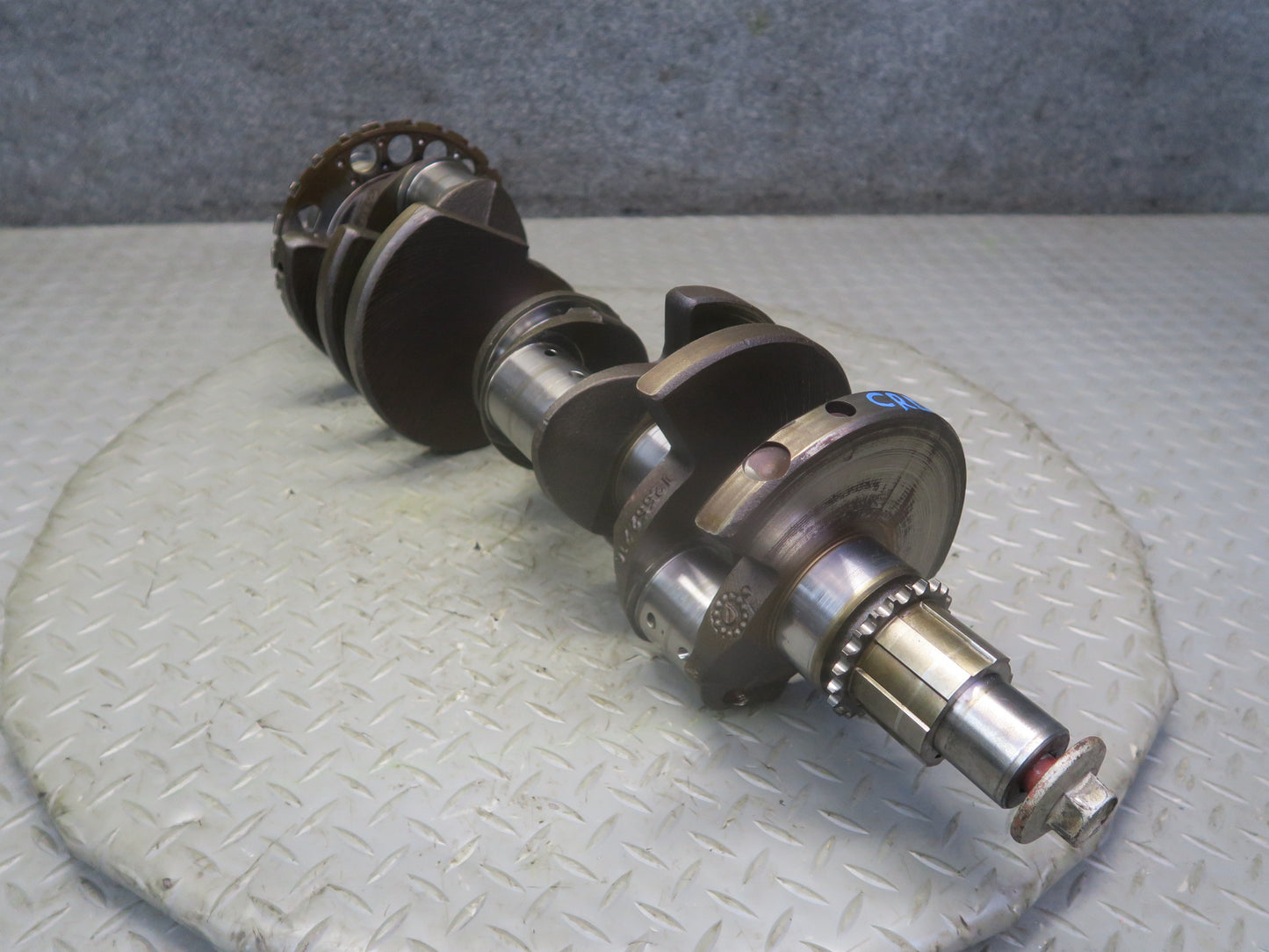 03-04 Chevrolet SSR V8 5.3L LM4 Engine Motor Crankshaft 49K Miles OEM