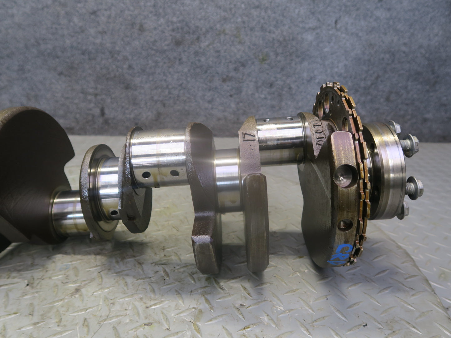 03-04 Chevrolet SSR V8 5.3L LM4 Engine Motor Crankshaft 49K Miles OEM