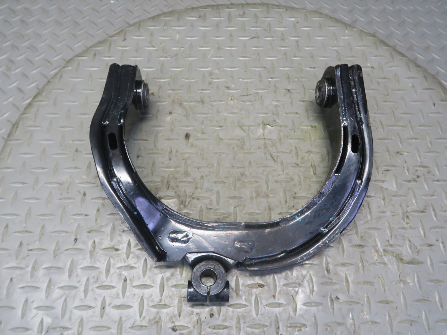 03-06 Chevrolet SSR Set of 2 Front Left Upper & Lower Control Arm OEM