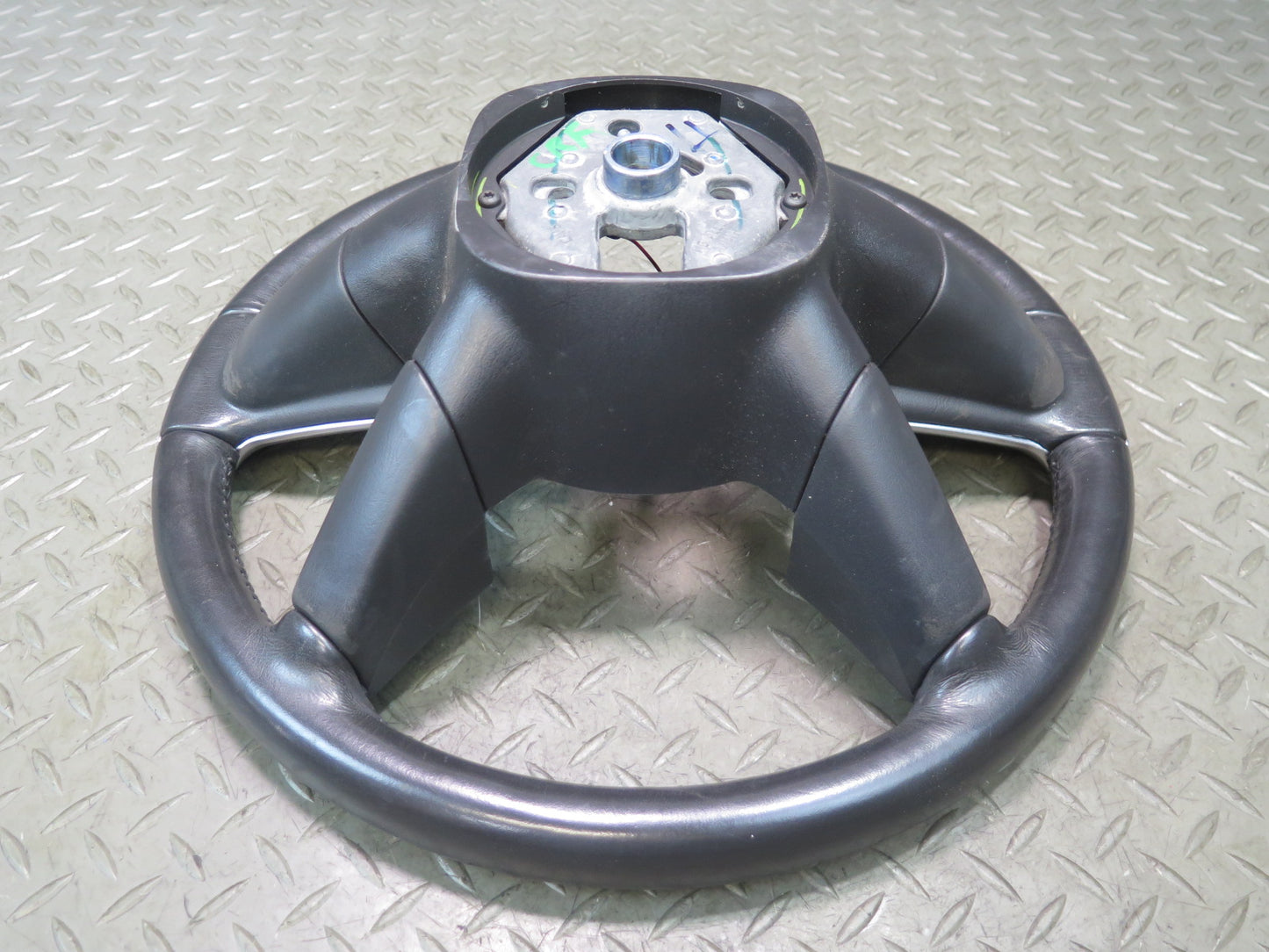 03-06 Chevrolet SSR Multifunction Leather Steering 15162293 OEM