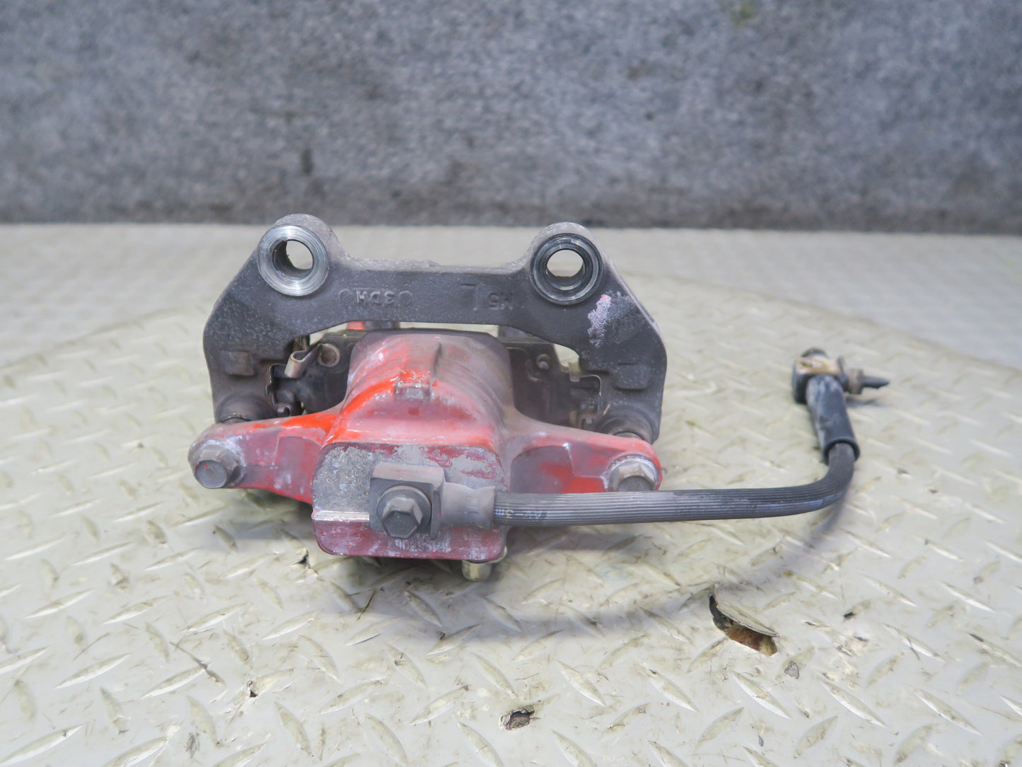 03-06 Chevrolet SSR Set of 2 Rear Left & Right Brake Caliper 51K Miles OEM