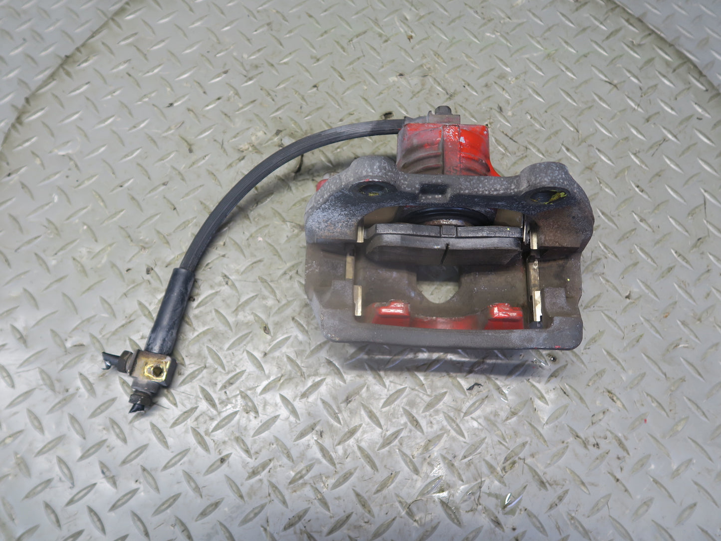 03-06 Chevrolet SSR Set of 2 Rear Left & Right Brake Caliper 51K Miles OEM