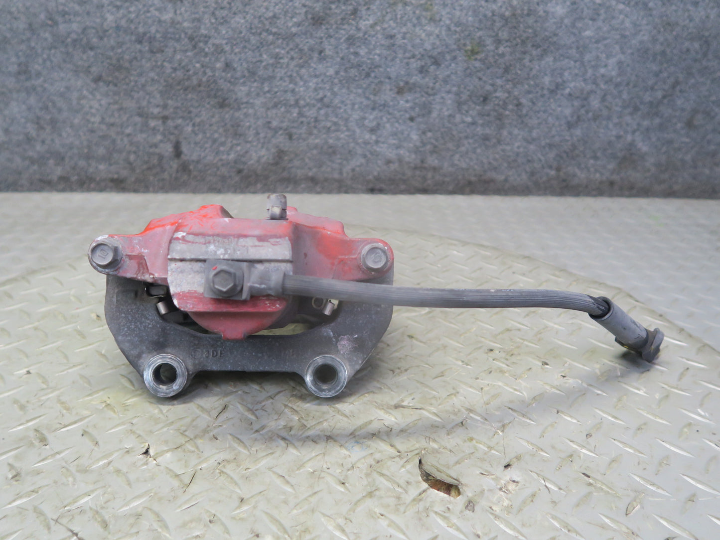 03-06 Chevrolet SSR Set of 2 Rear Left & Right Brake Caliper 51K Miles OEM