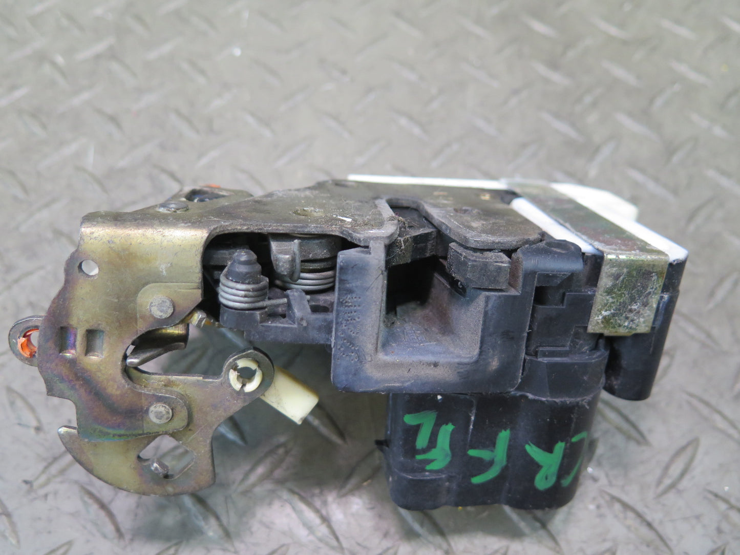 03-06 Chevrolet SSR Front Left Driver Door Lock Latch Actuator OEM