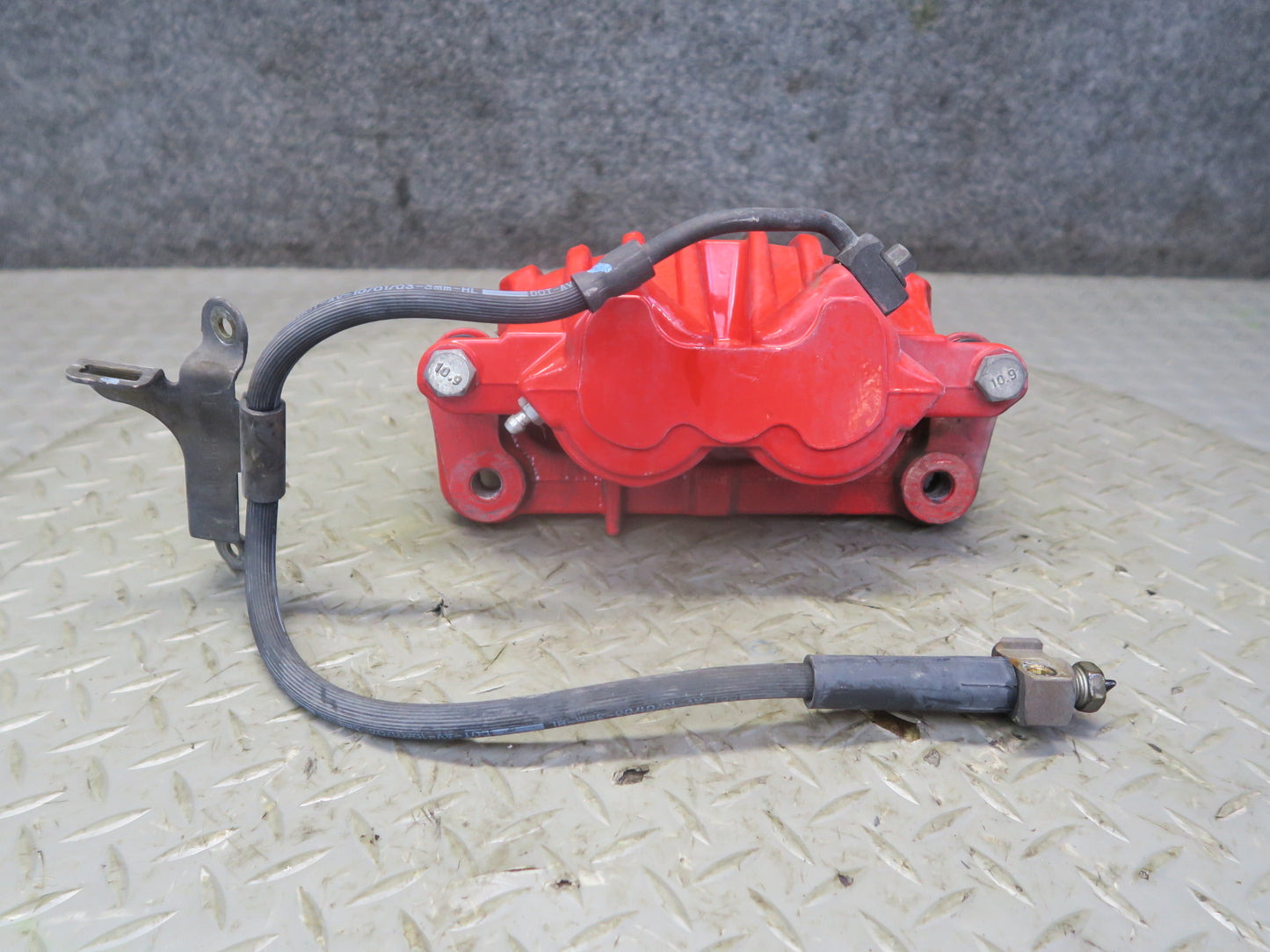 03-06 Chevrolet SSR Set of 2 Front Left & Right Brake Caliper PBR 51K Miles OEM