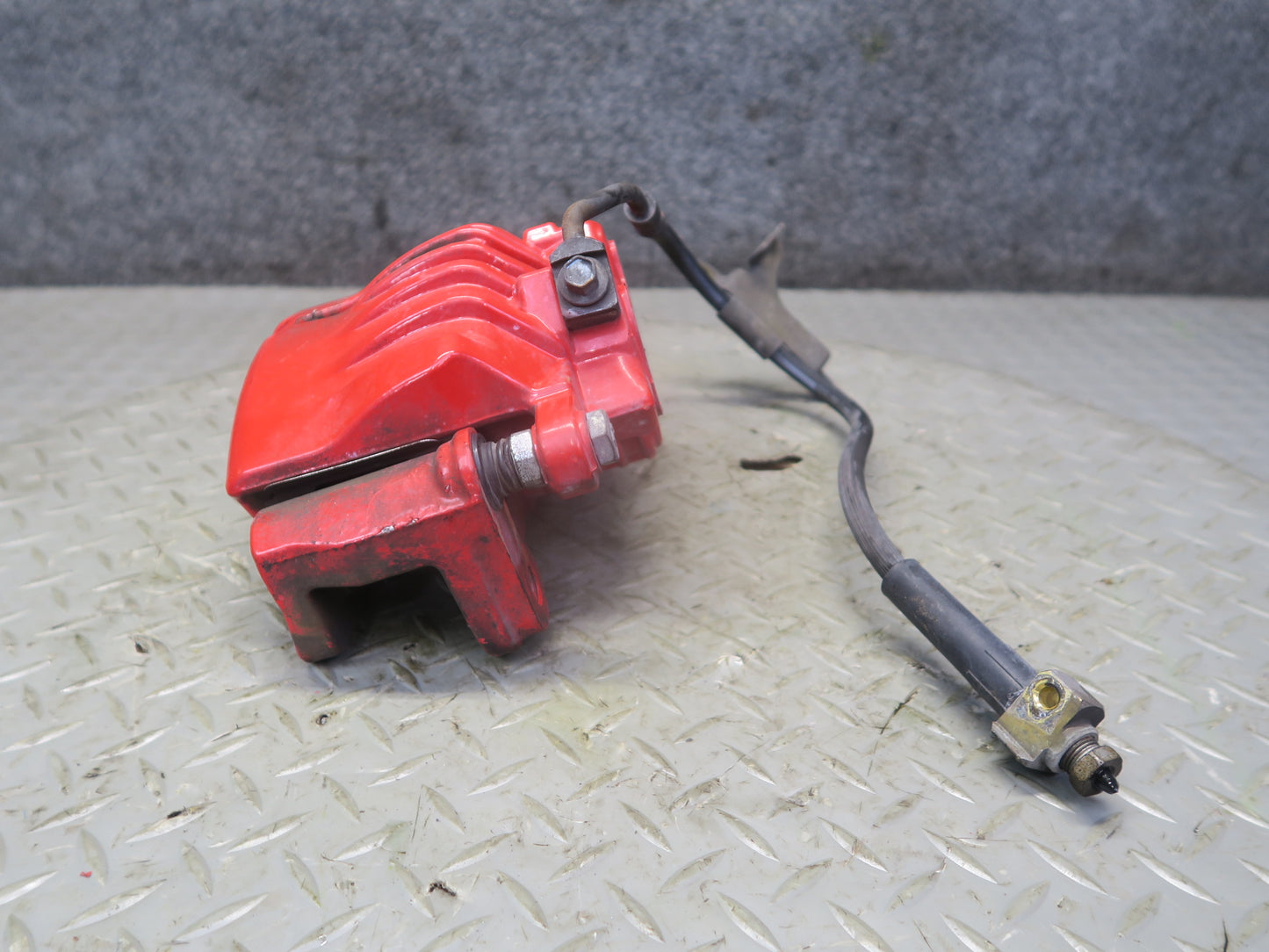 03-06 Chevrolet SSR Set of 2 Front Left & Right Brake Caliper PBR 51K Miles OEM