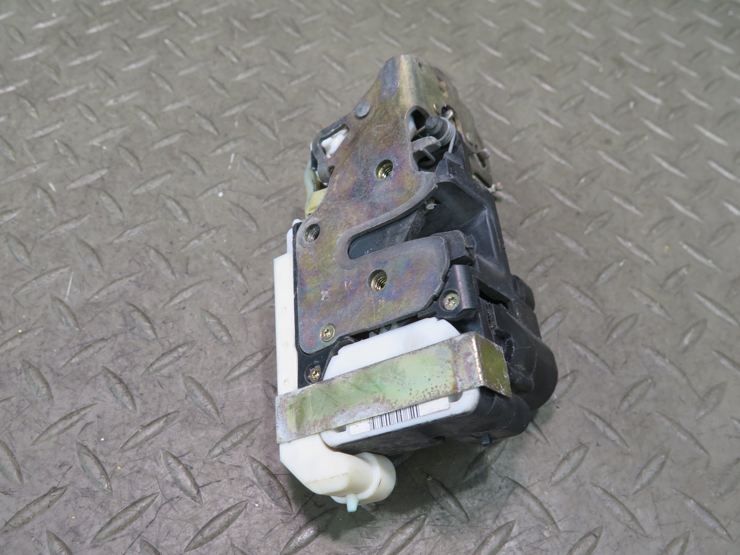 03-06 Chevrolet SSR Front Right Passenger Door Lock Latch Actuator OEM