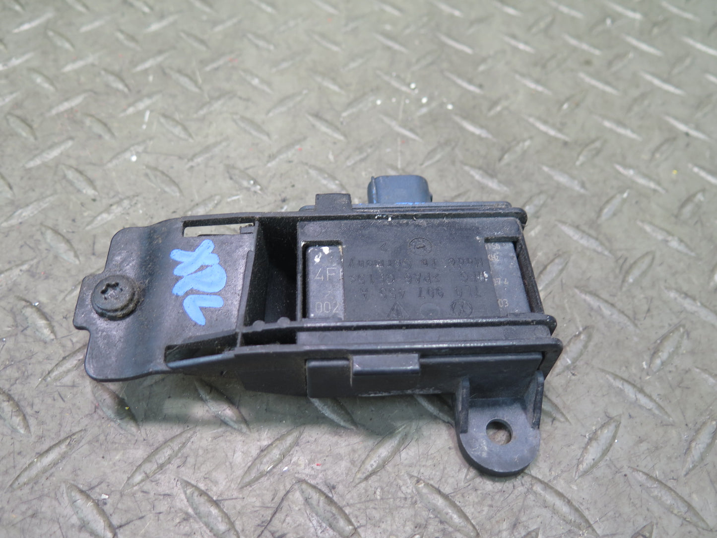 2008-2010 Porsche Cayenne 957 TPMS Tire Pressure Monitor Sensor 7L0907455A