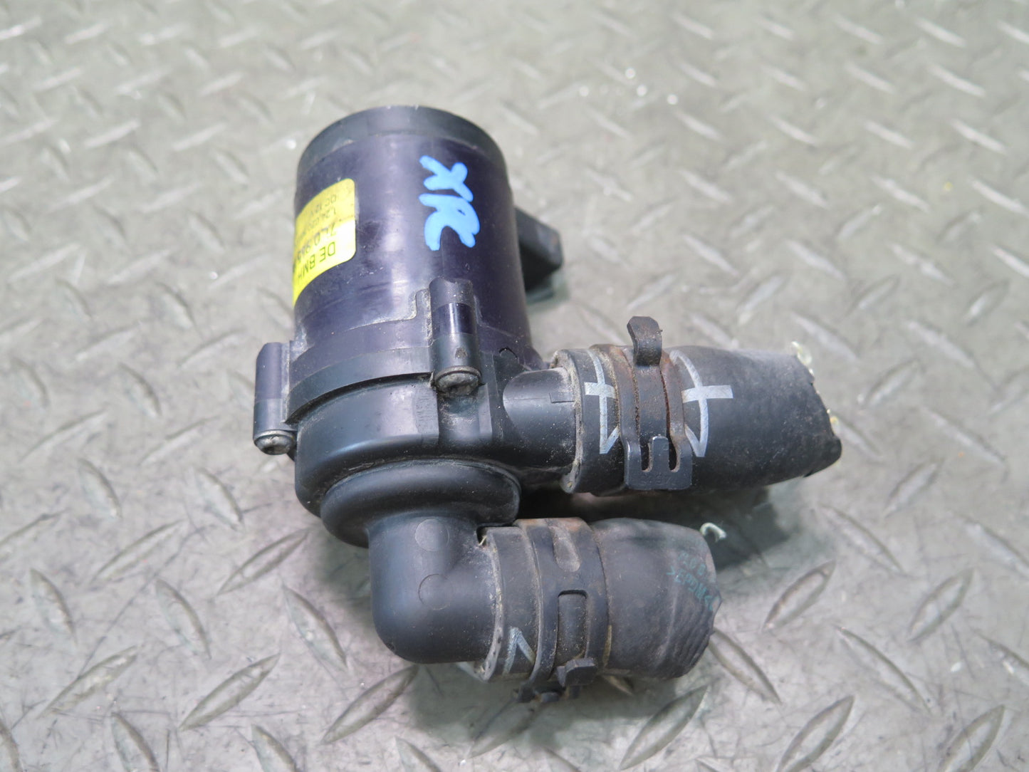 2003-2010 Porsche Cayenne 957 Secondary Auxiliary AUX Coolant Water Pump