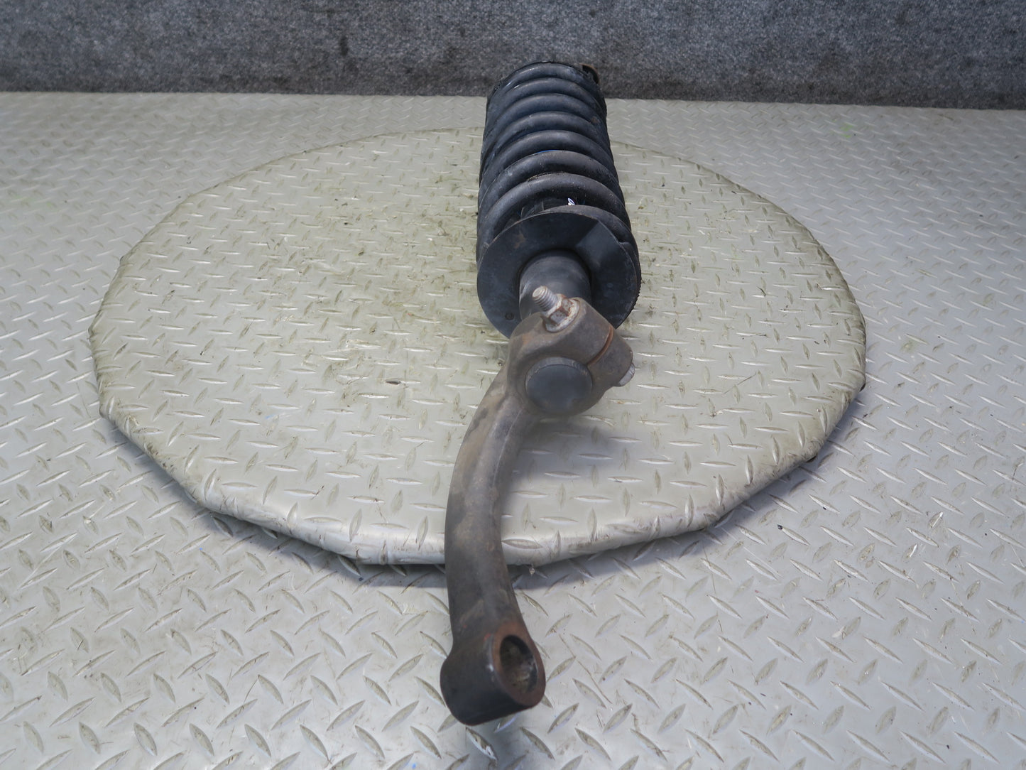 03-06 Chevrolet SSR Front Left & Right Strut Shock Absorber Set Acdelco 51K OEM