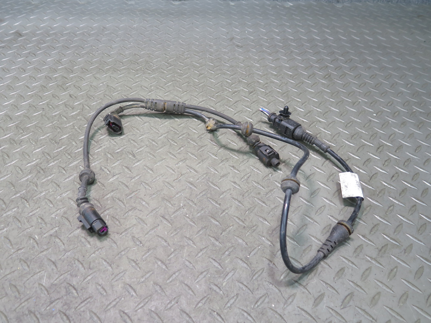 2008-2010 Porsche Cayenne 957 Rear Left or Right Wheel ABS Sensor 7L0971279G