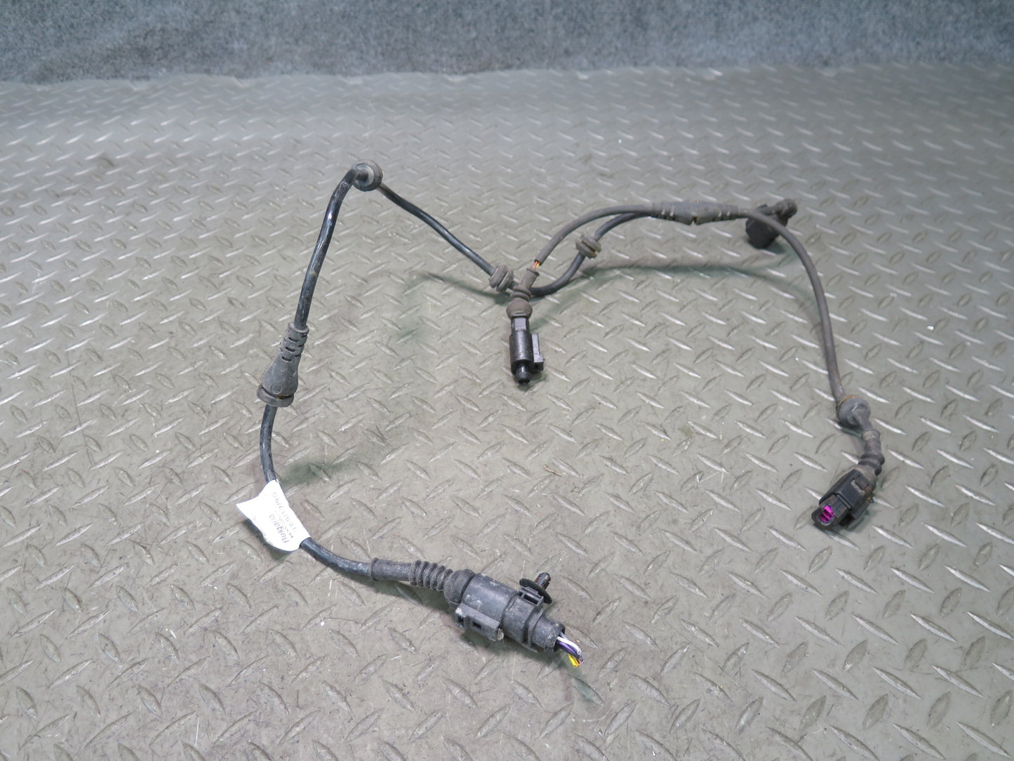 2008-2010 Porsche Cayenne 957 Rear Left or Right Wheel ABS Sensor 7L0971279G