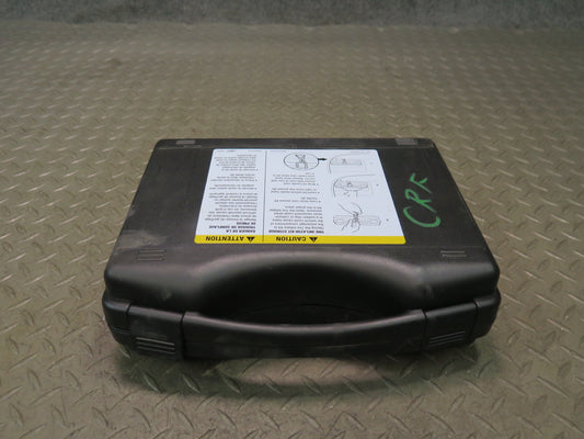 03-06 Chevrolet SSR  Tire Compressor Inflator KIT Set w Case OEM