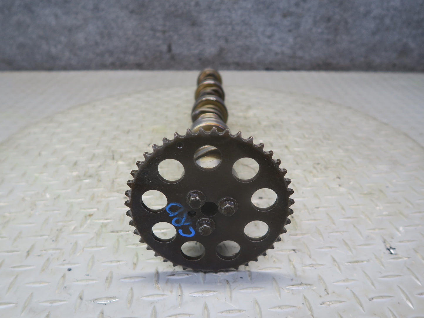 03-04 Chevrolet SSR V8 5.3L LM4 Engine Motor Camshaft 49K Miles OEM