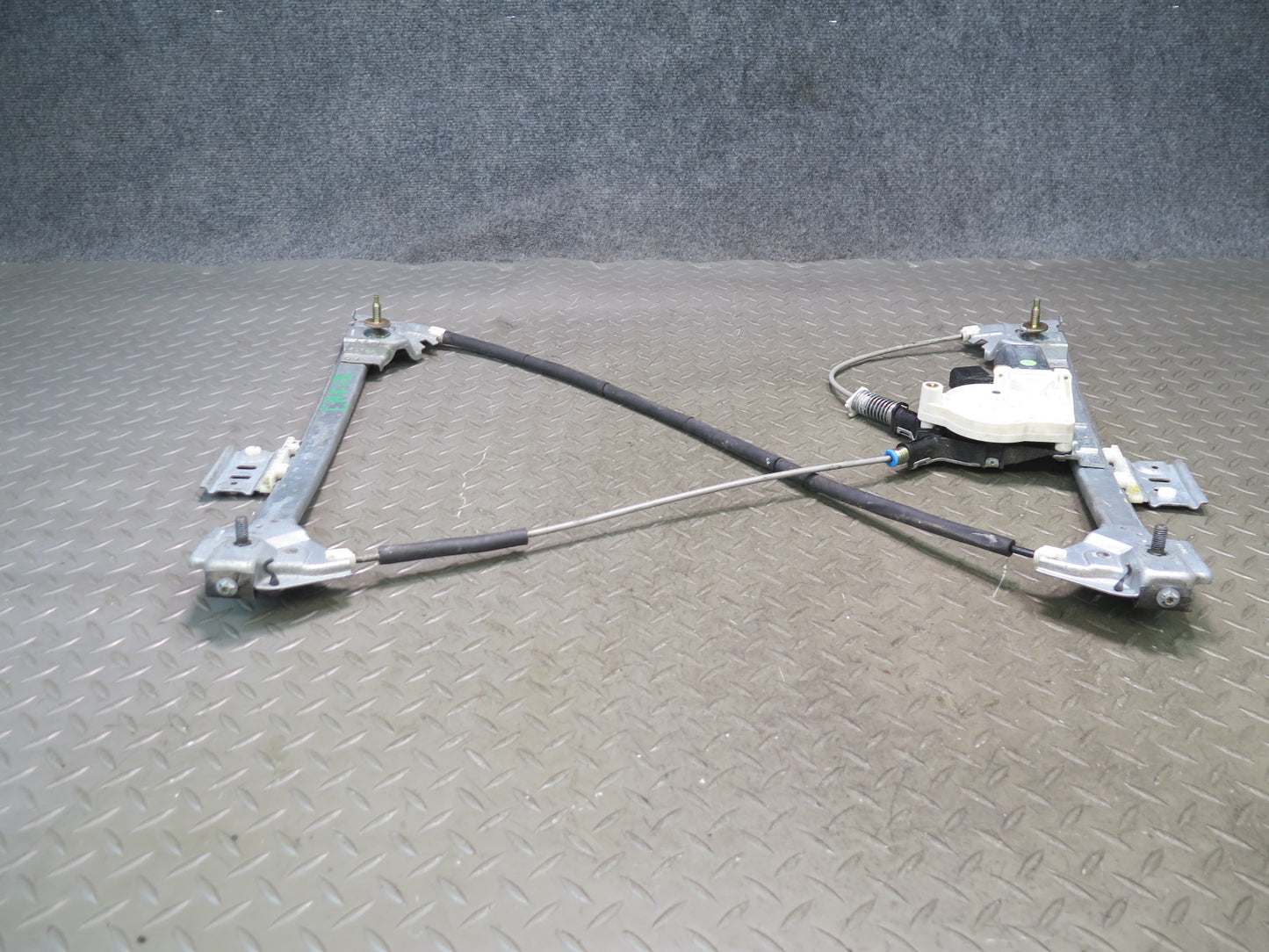 03-06 Chevrolet SSR Front Right Passenger Door Window Regulator w Motor OEM