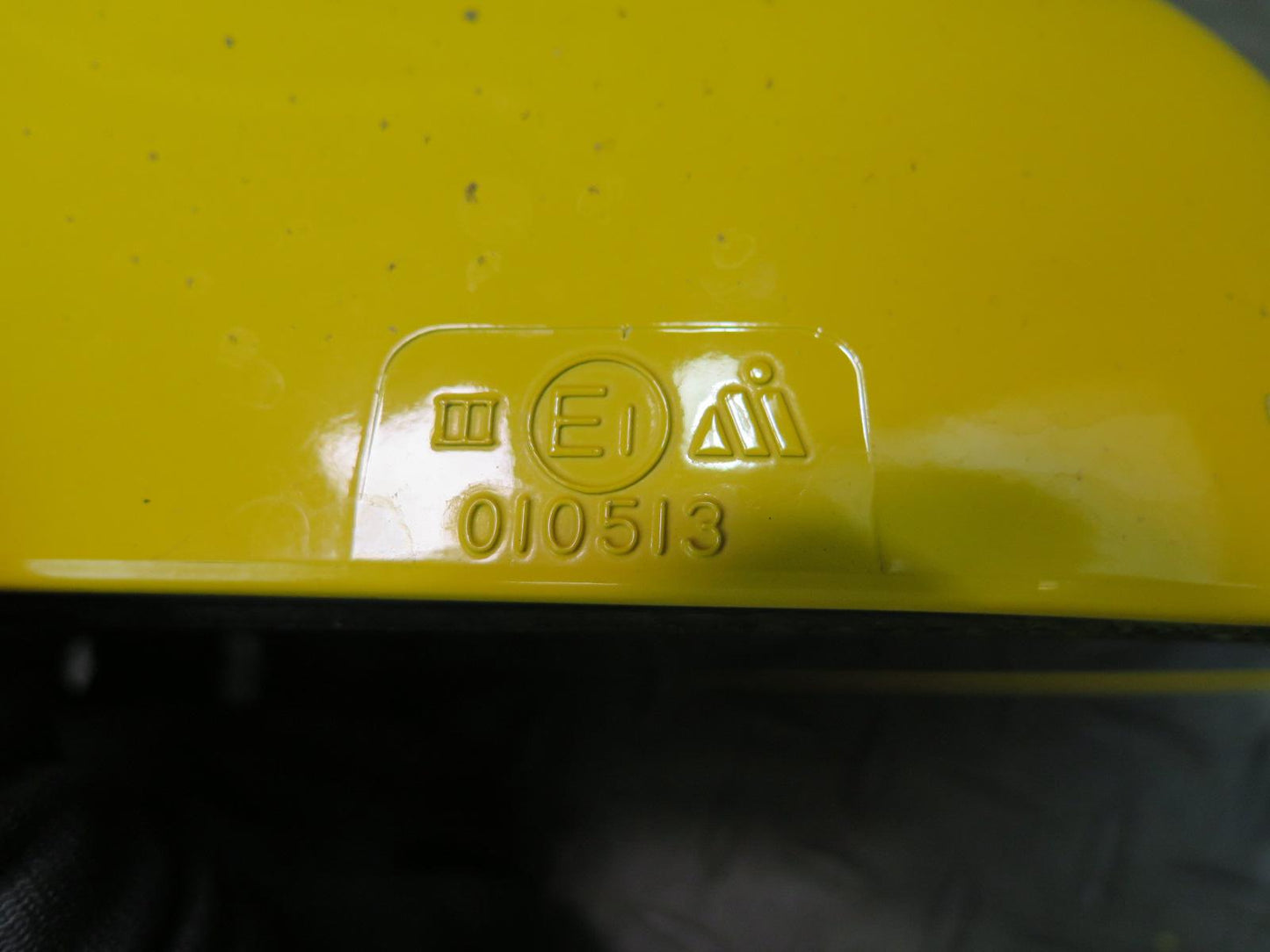 03-06 Chevrolet SSR Left Door Side View Power Heated Mirror Slingshot Yellow OEM