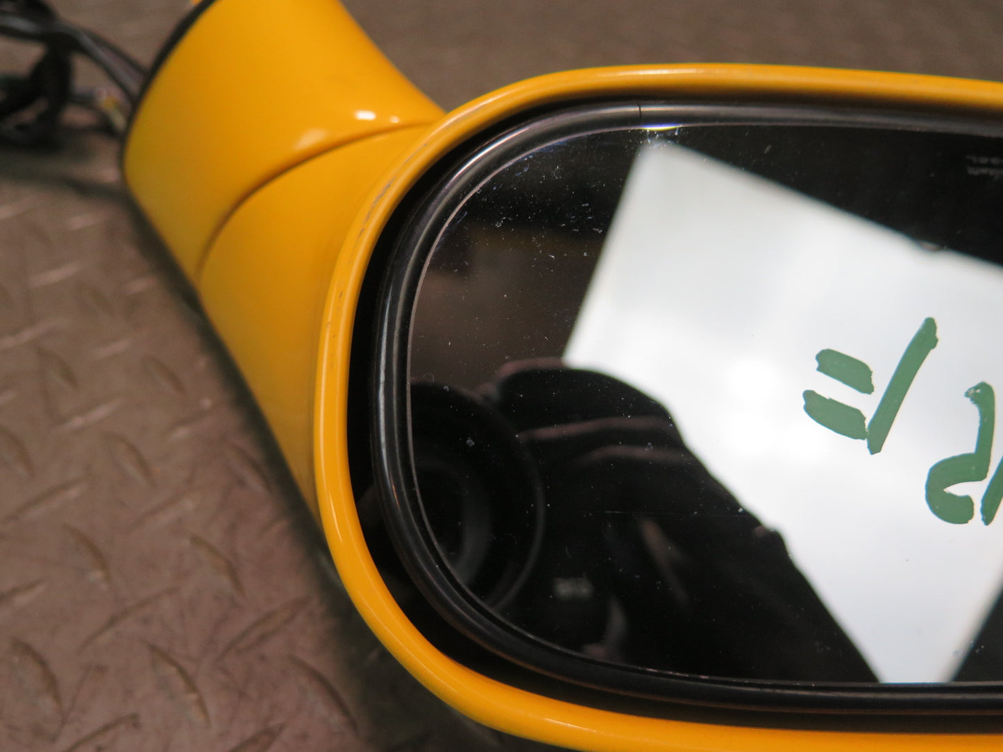 03-06 Chevrolet SSR Left Door Side View Power Heated Mirror Slingshot Yellow OEM