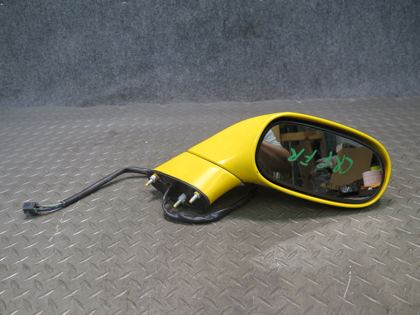 03-06 Chevrolet SSR Right Door Side View Power Heated Mirror Yellow OEM