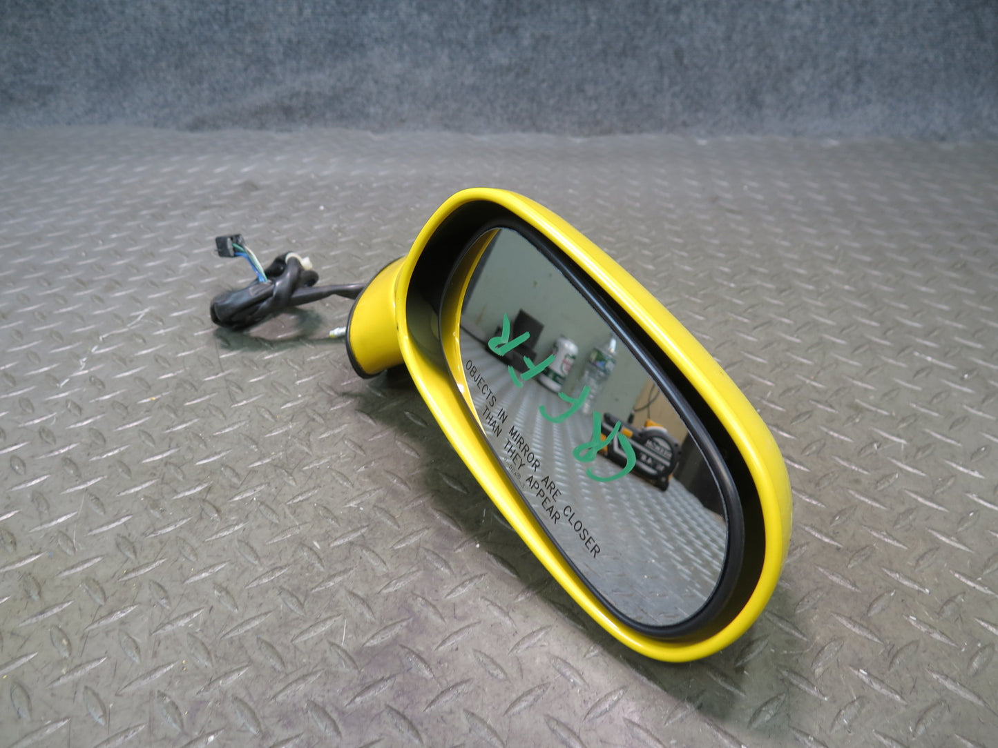 03-06 Chevrolet SSR Right Door Side View Power Heated Mirror Yellow OEM
