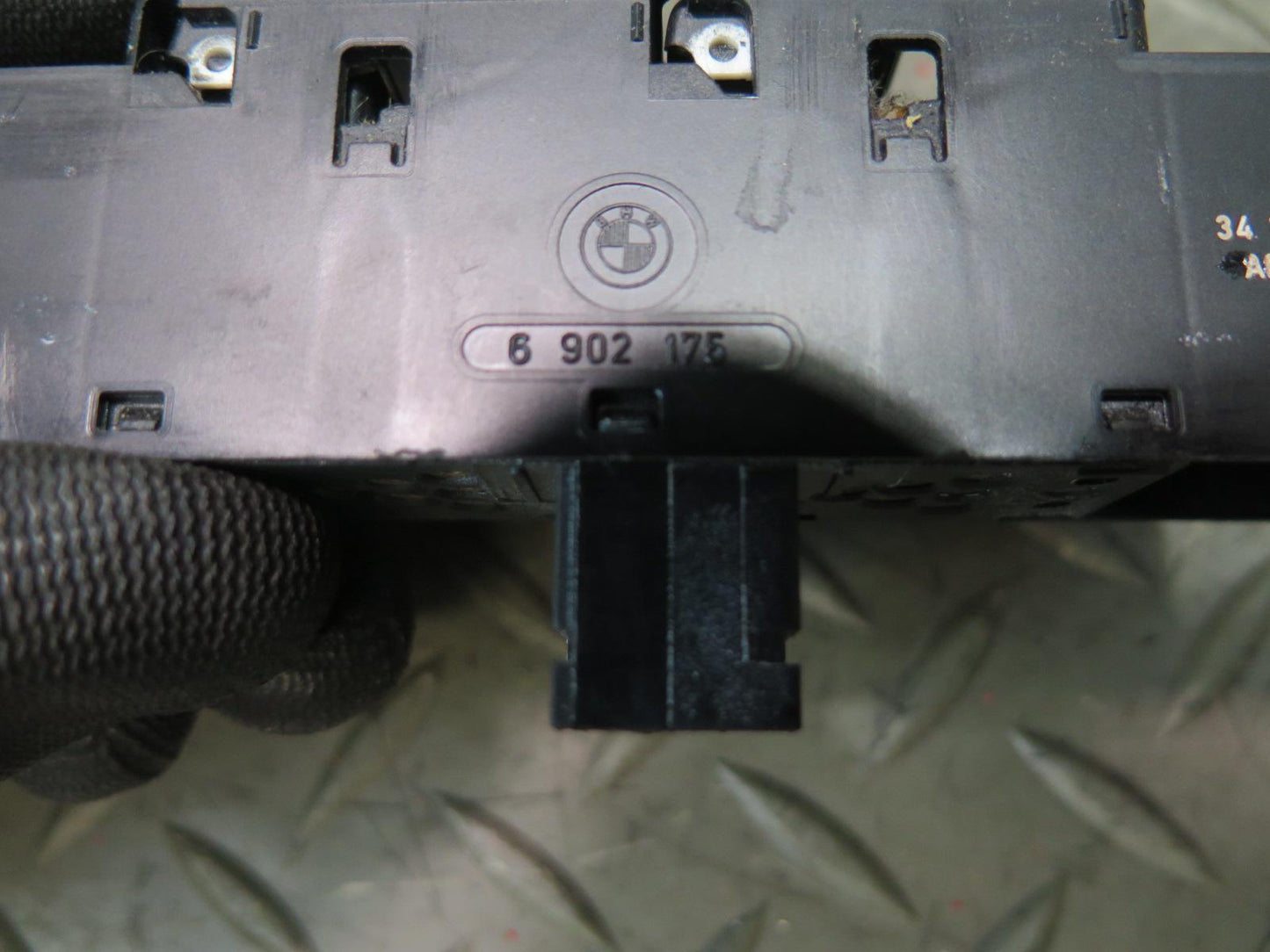 2001-2006 BMW E46 M3 3-SERIES Coupe Left Master Power Window Switch 6902175