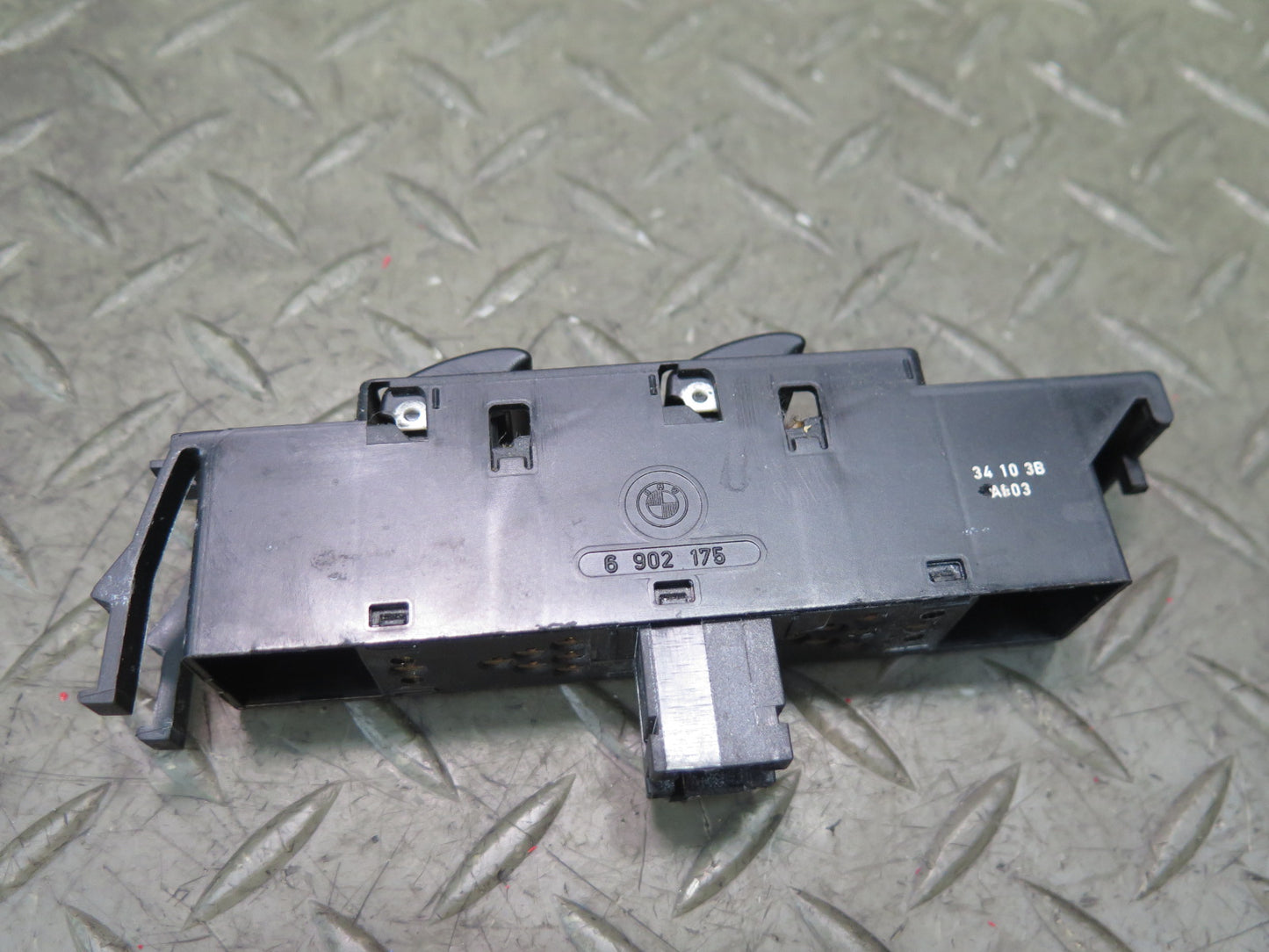 2001-2006 BMW E46 M3 3-SERIES Coupe Left Master Power Window Switch 6902175