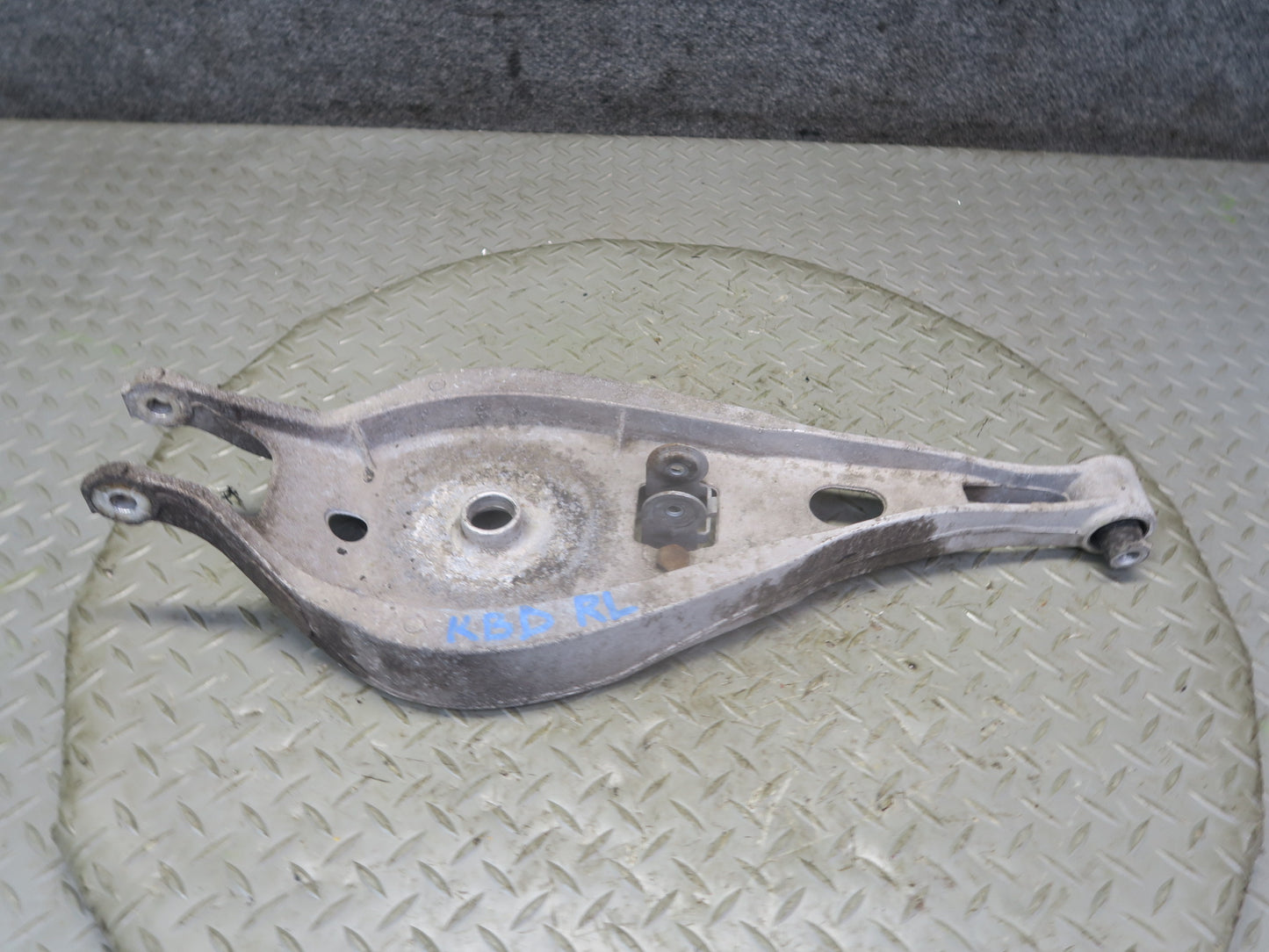 2001-2006 BMW E46 M3 3-SERIES Rear Left Suspension Lower Control Arm 1094889