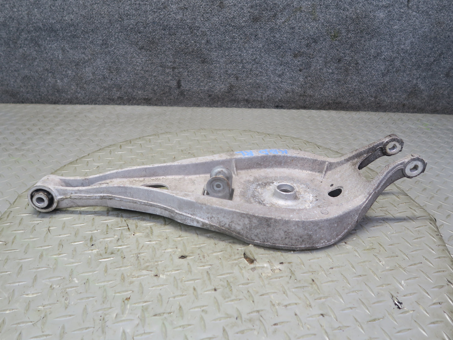 2001-2006 BMW E46 M3 3-SERIES Rear Left Suspension Lower Control Arm 1094889