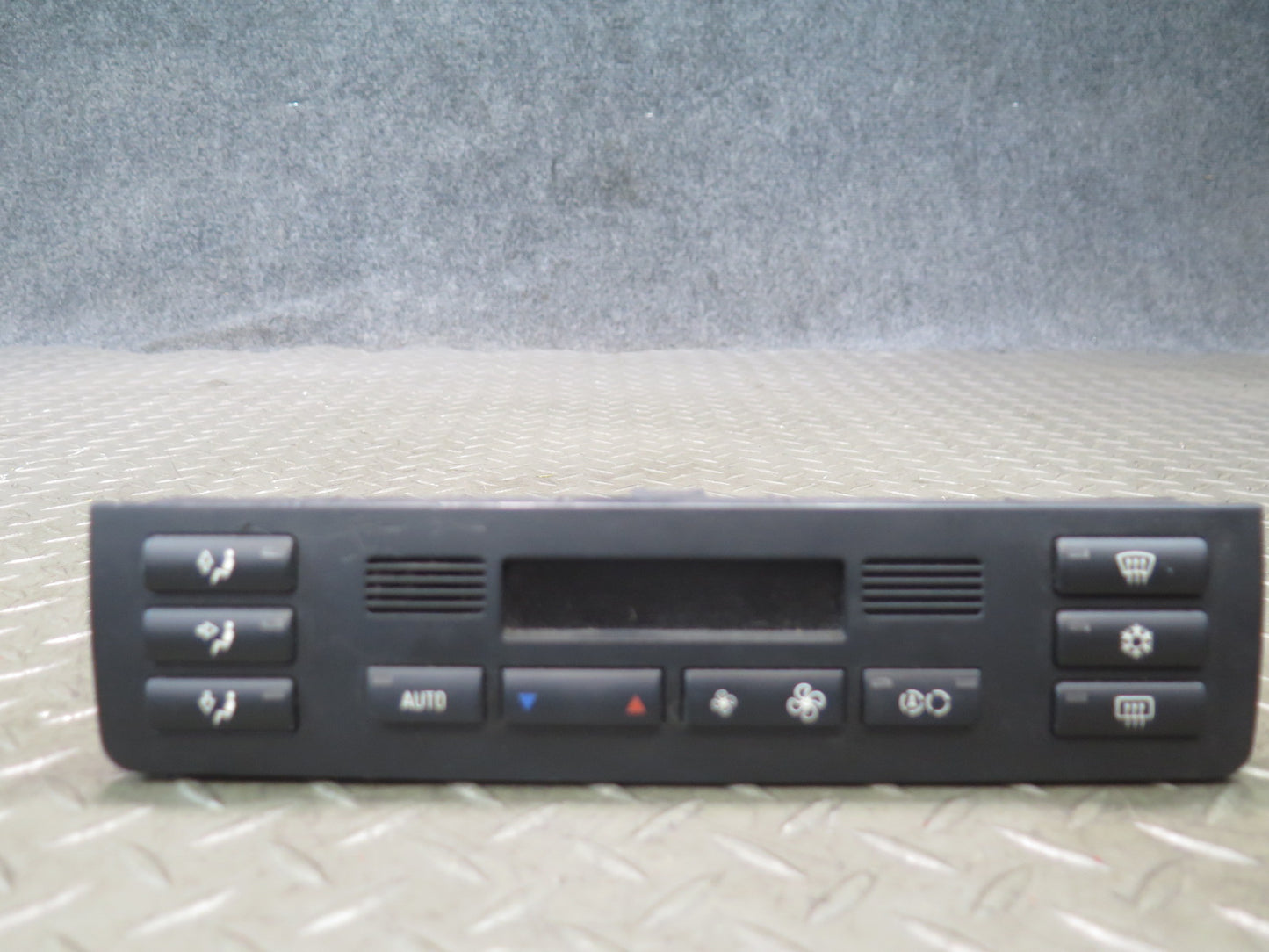 2001-2006 BMW E46 M3 3-SERIES A/C Heater Climate Control Switch Panel 6916882
