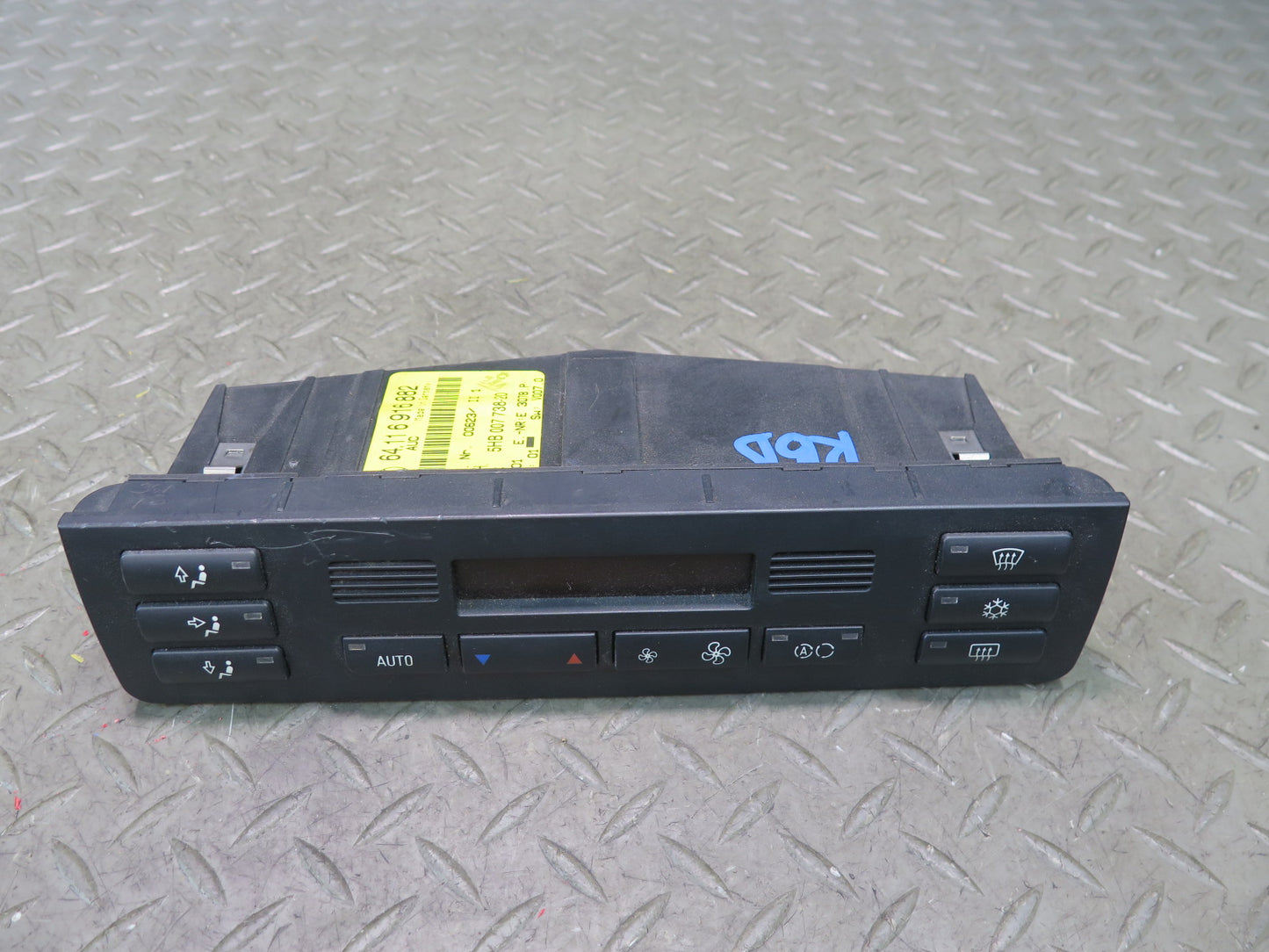 2001-2006 BMW E46 M3 3-SERIES A/C Heater Climate Control Switch Panel 6916882