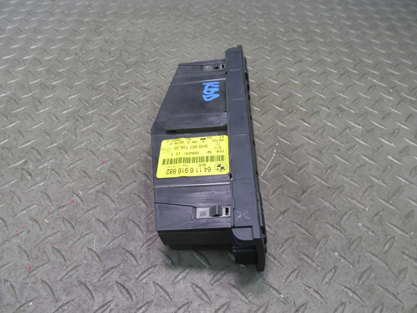 2001-2006 BMW E46 M3 3-SERIES A/C Heater Climate Control Switch Panel 6916882