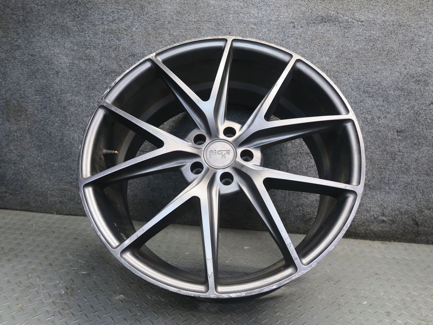 Niche Misano M117 R21 21" Wheel Rim 21x9J ET38 5x114.3