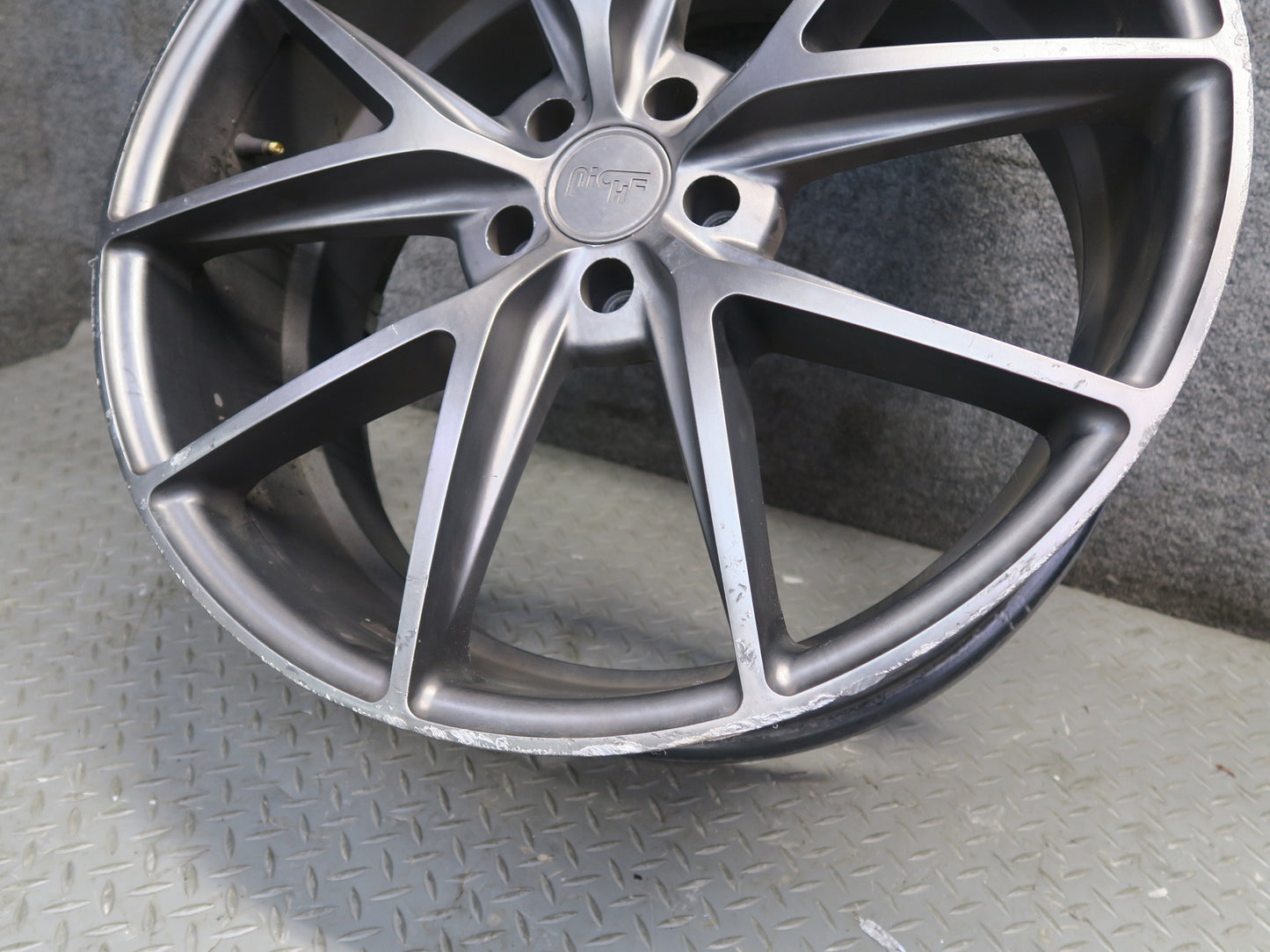 Niche Misano M117 R21 21" Wheel Rim 21x9J ET38 5x114.3