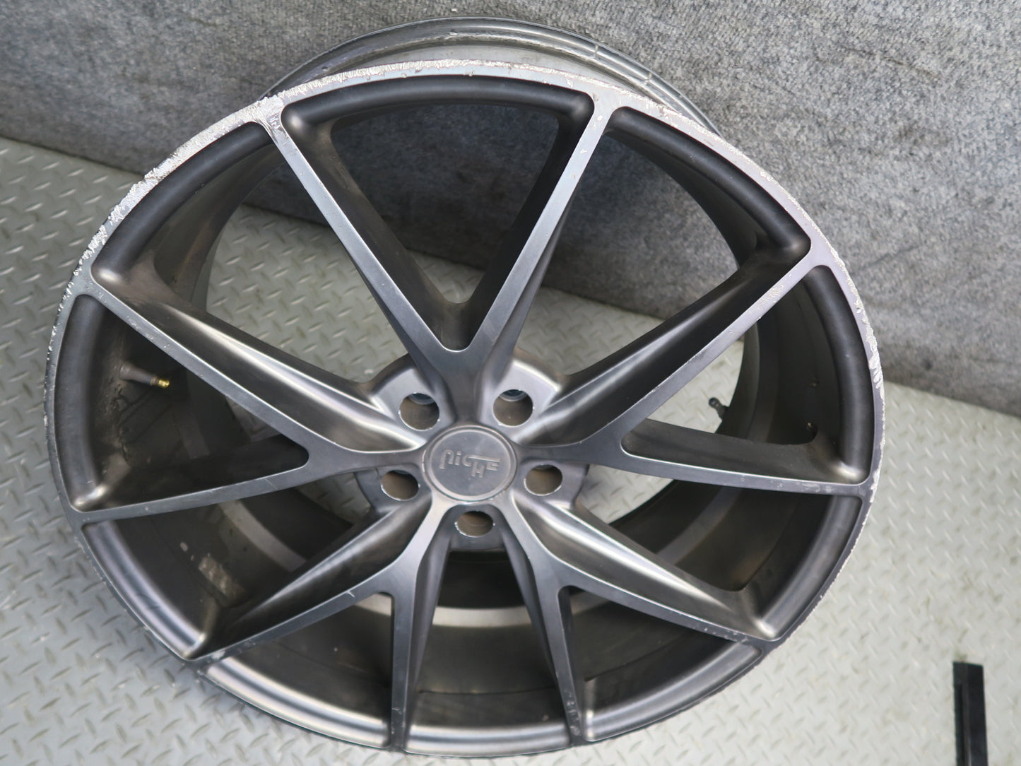 Niche Misano M117 R21 21" Wheel Rim 21x9J ET38 5x114.3