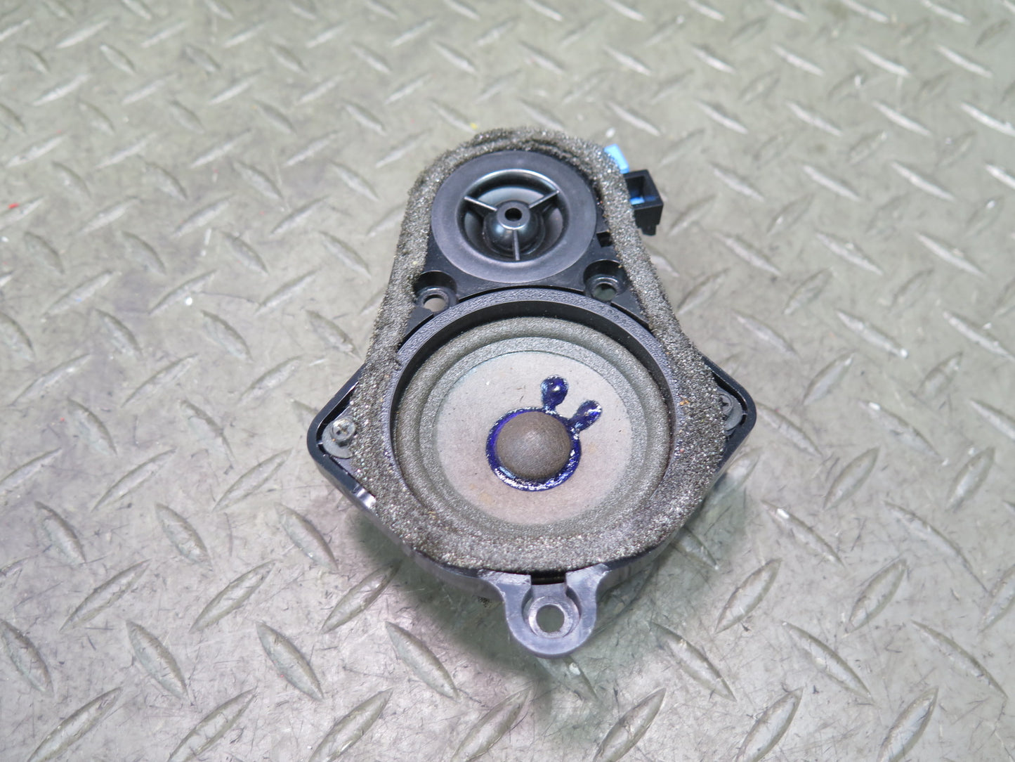 2001-2006 BMW E46 3-SERIES Harman Kardon Front Left MID Range Speaker w Tweeter