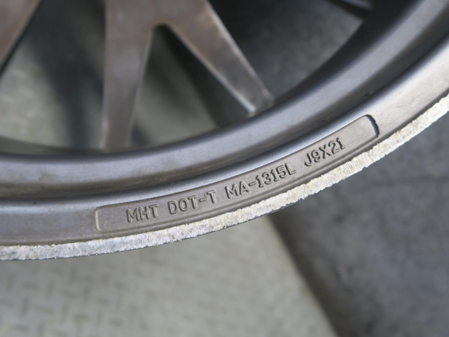 Niche Misano M117 R21 21" Wheel Rim 21x9J ET38 5x114.3