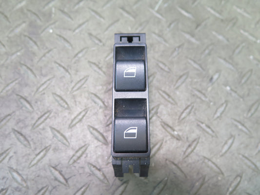 2001-2006 BMW E46 M3 3-SERIES Coupe Right Power Window Switch 6902178