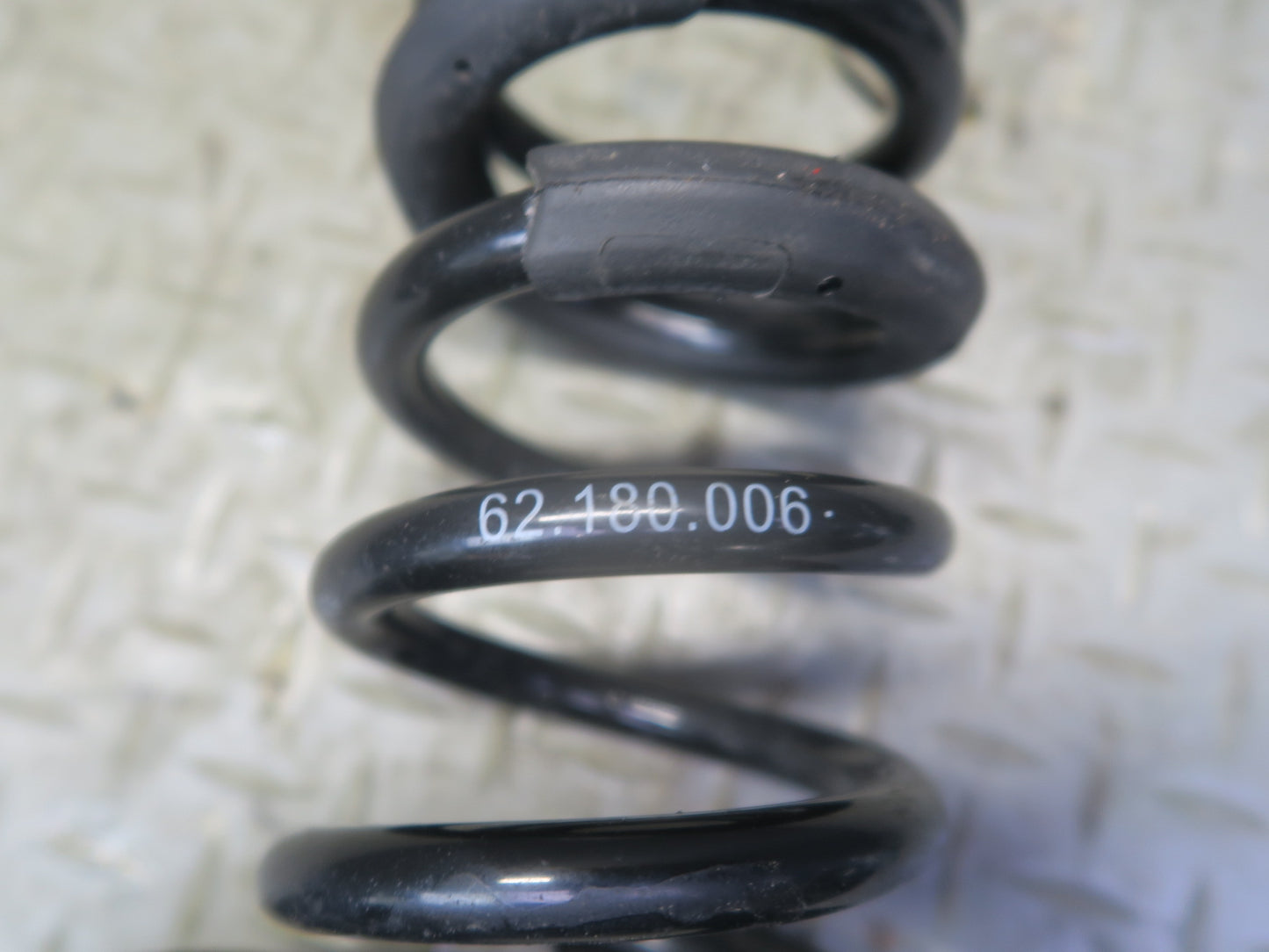 2001-2006 BMW E46 M3 Coupe Rear Left & Right Coil Spring Set of 2