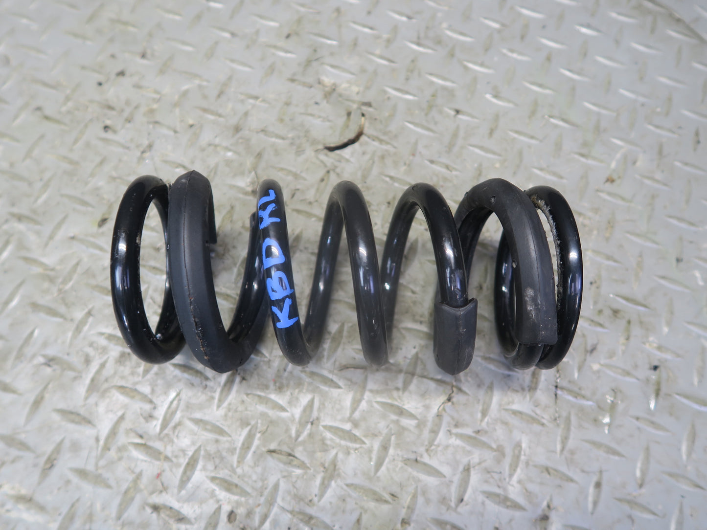 2001-2006 BMW E46 M3 Coupe Rear Left & Right Coil Spring Set of 2
