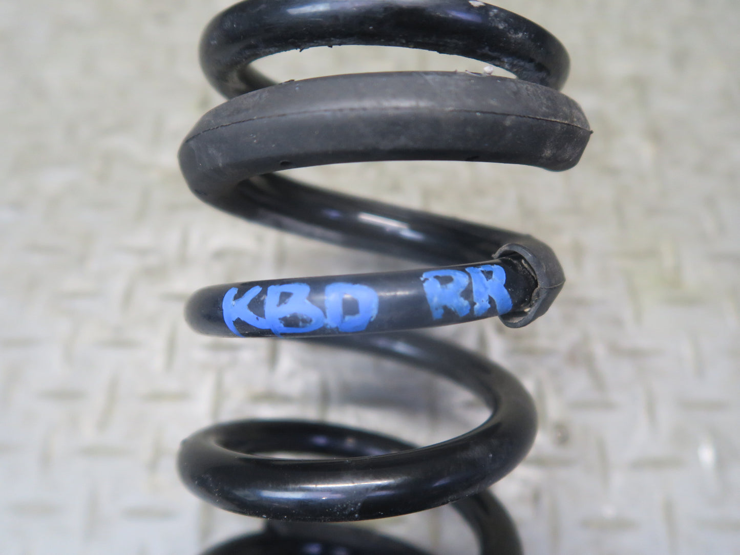 2001-2006 BMW E46 M3 Coupe Rear Left & Right Coil Spring Set of 2