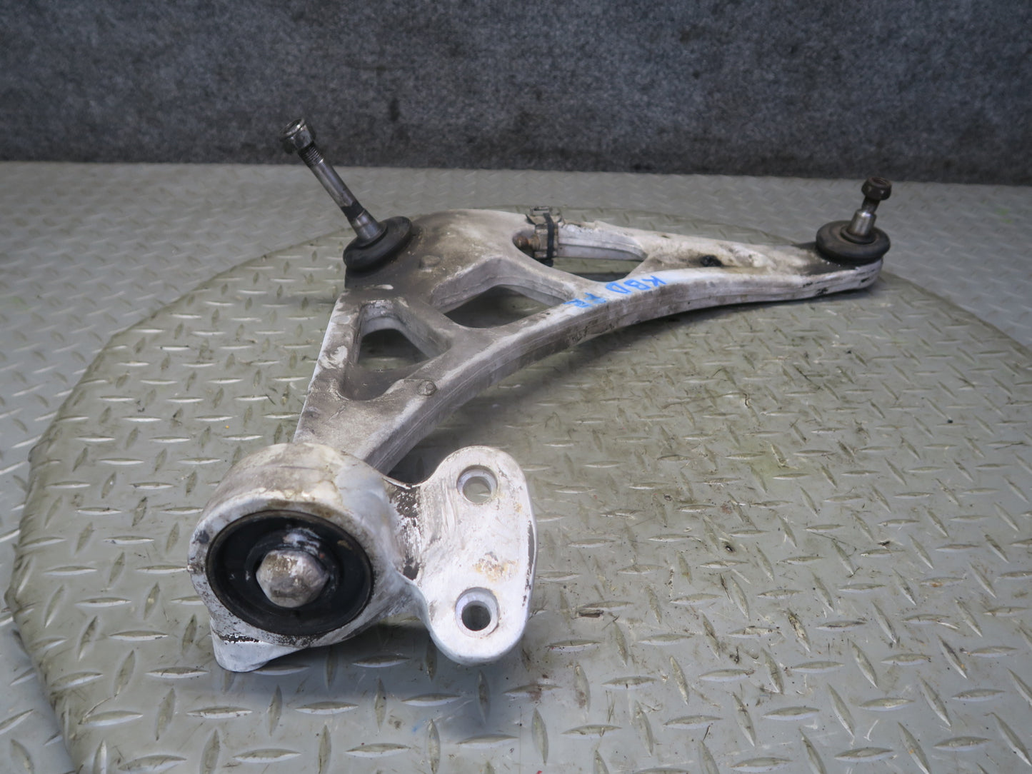 2001-2006 BMW E46 M3 Front Right Suspension Lower Control Arm