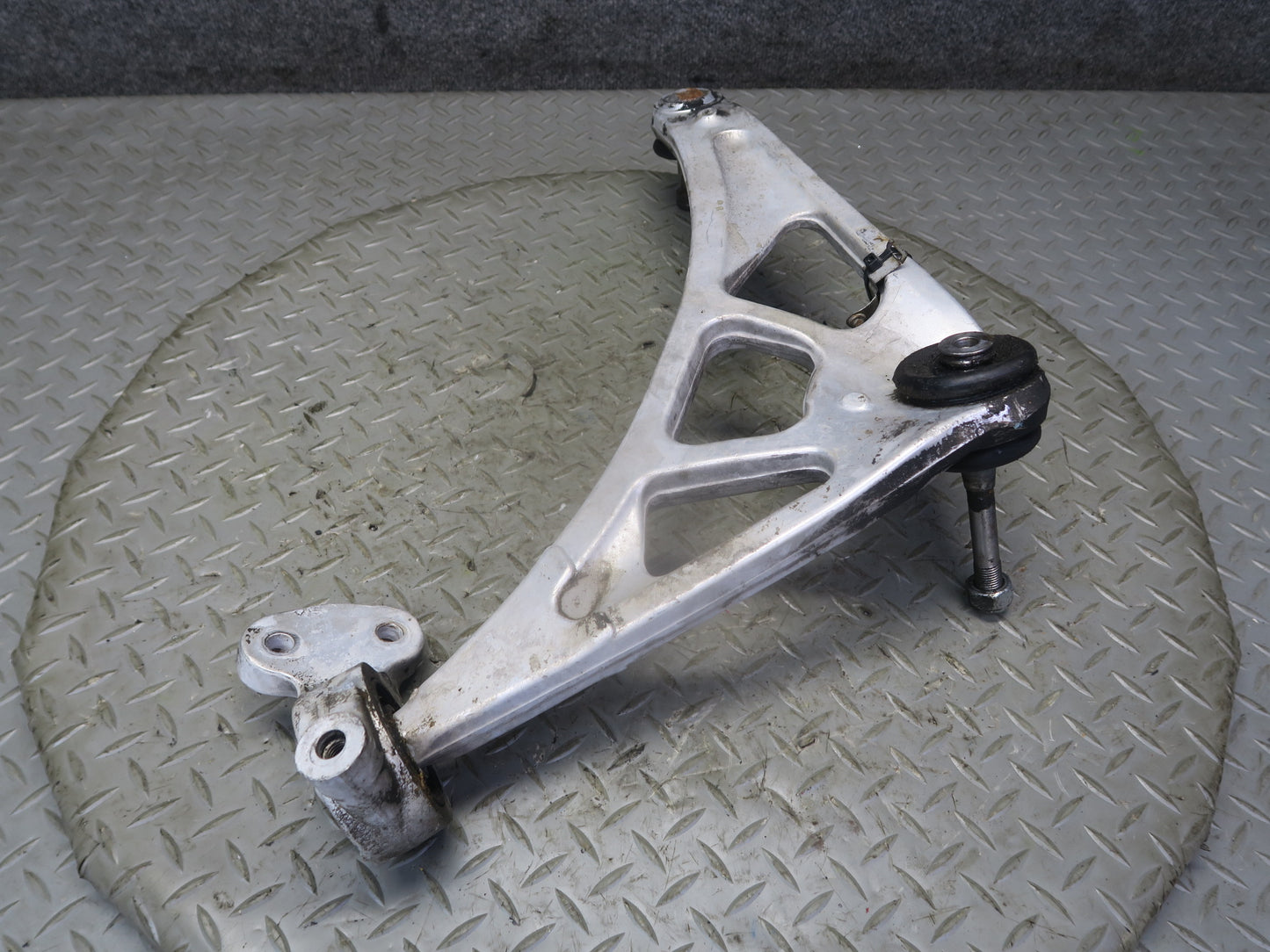2001-2006 BMW E46 M3 Front Right Suspension Lower Control Arm