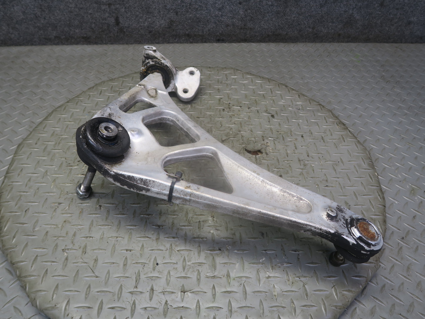 2001-2006 BMW E46 M3 Front Right Suspension Lower Control Arm