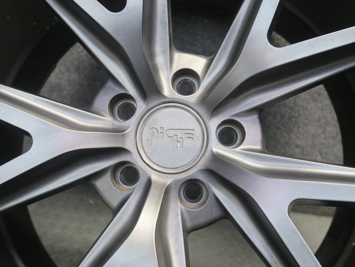 Niche Misano M117 R21 21" Wheel Rim 21x10.5J ET40 5x114.3