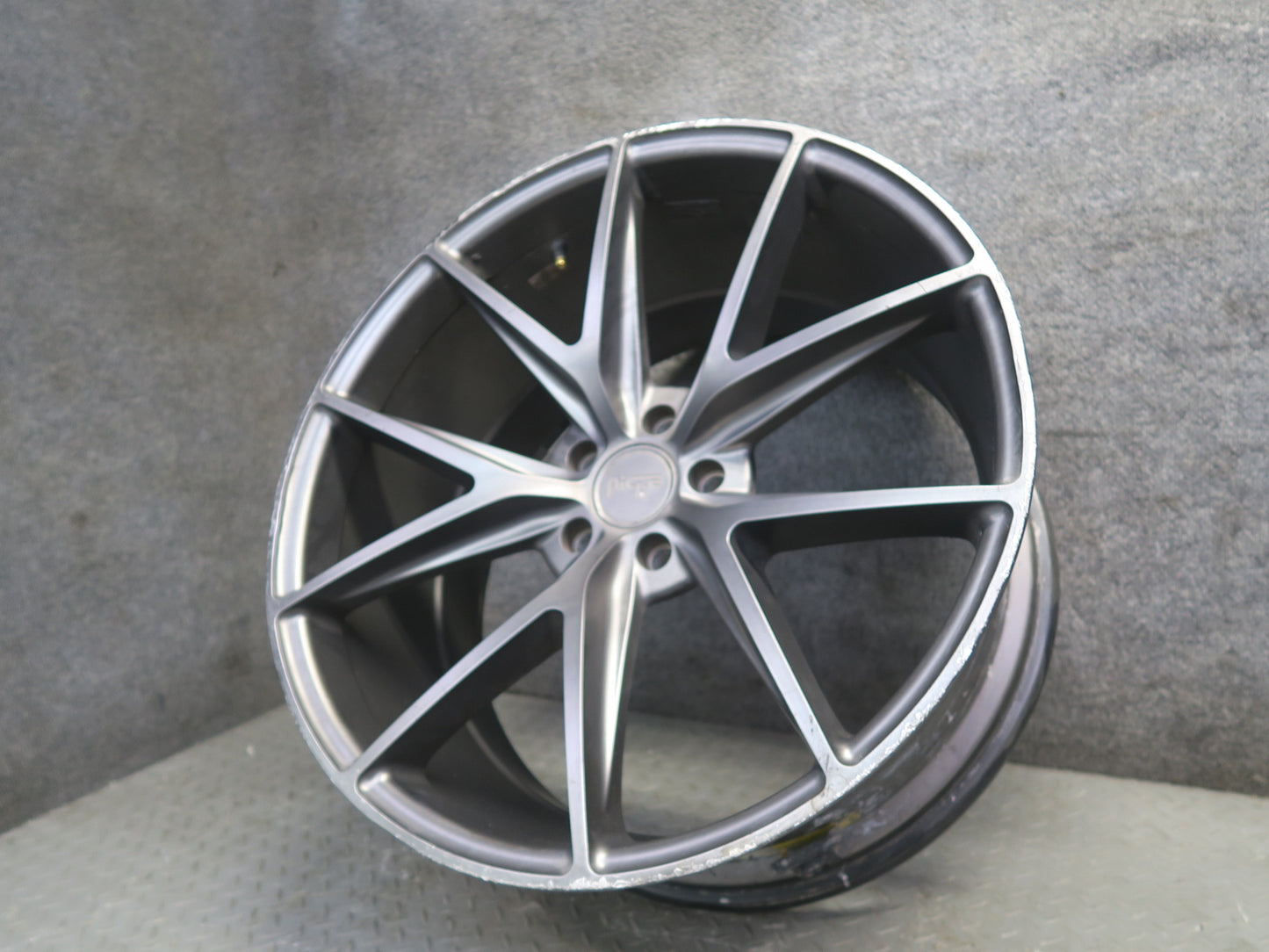 Niche Misano M117 R21 21" Wheel Rim 21x10.5J ET40 5x114.3