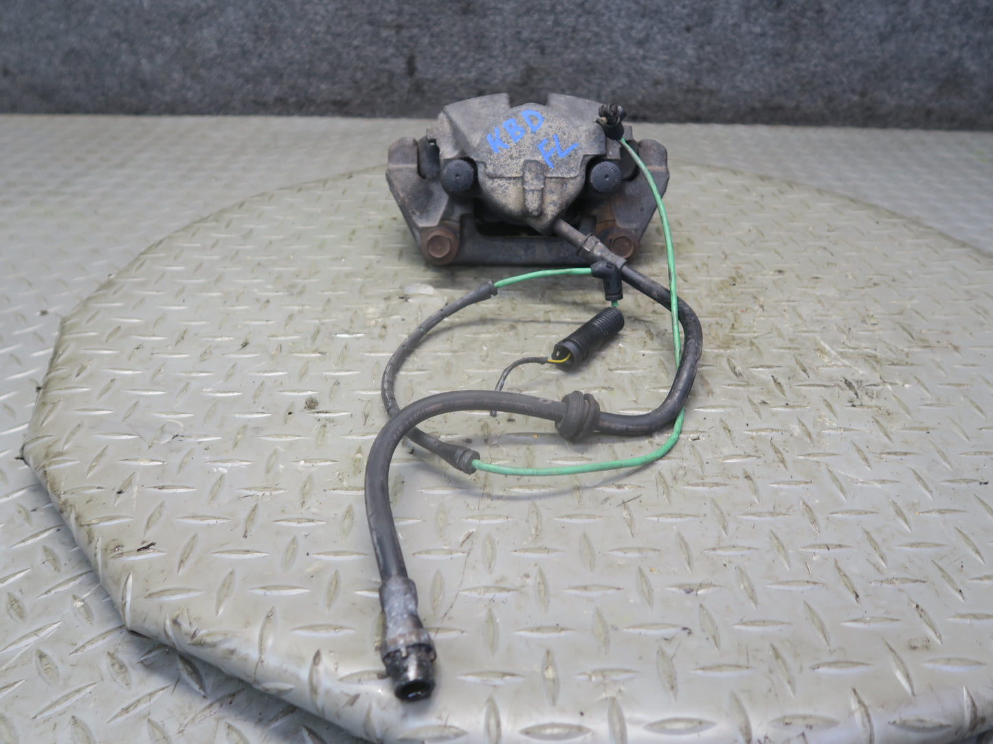 2001-2006 BMW E46 M3 Front Left & Right Brake Caliper Set of 2