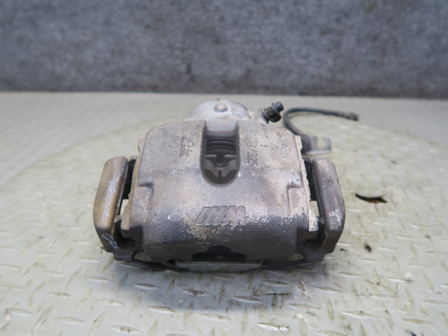2001-2006 BMW E46 M3 Front Left & Right Brake Caliper Set of 2