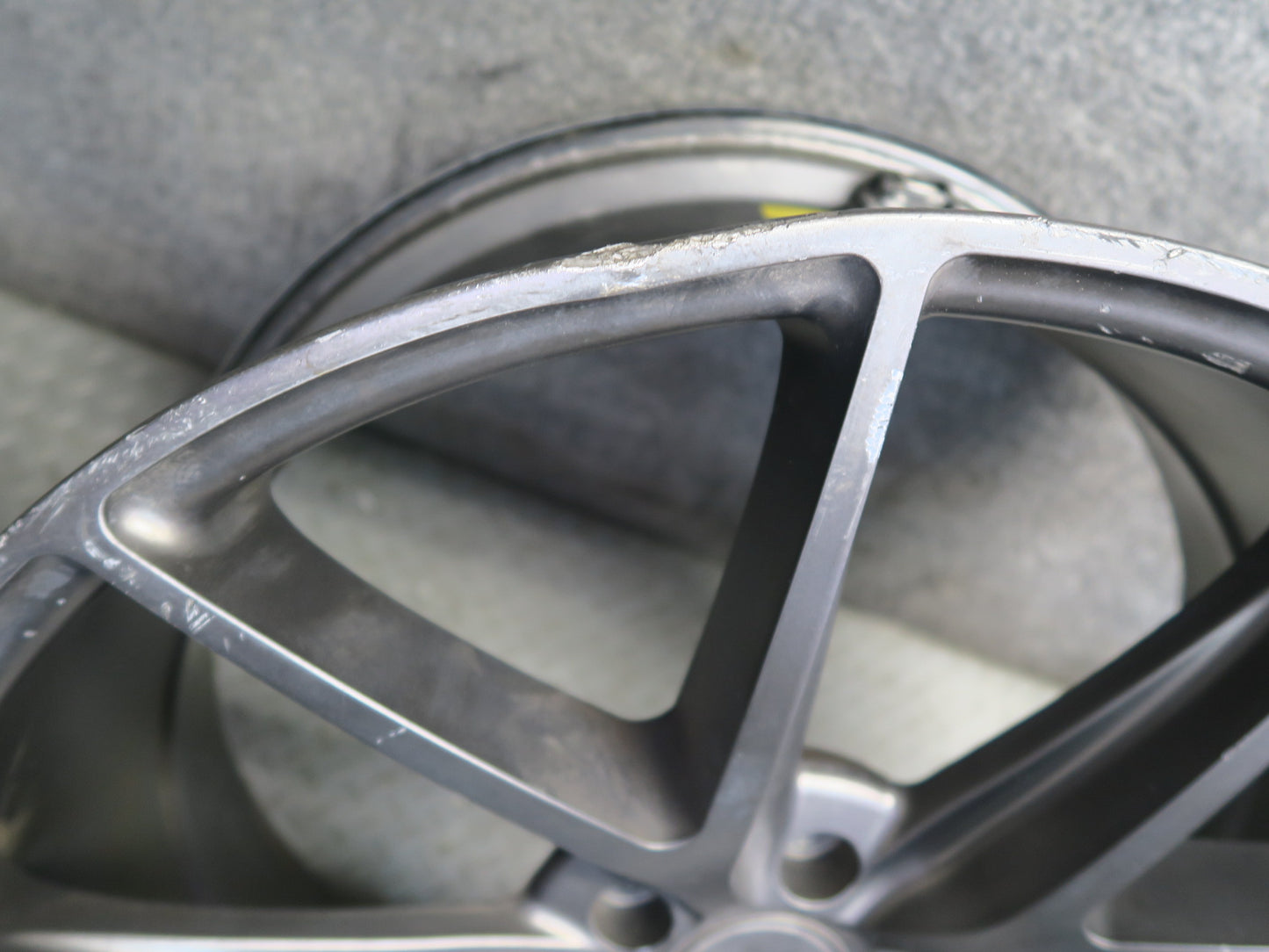 Niche Misano M117 R21 21" Wheel Rim 21x10.5J ET40 5x114.3